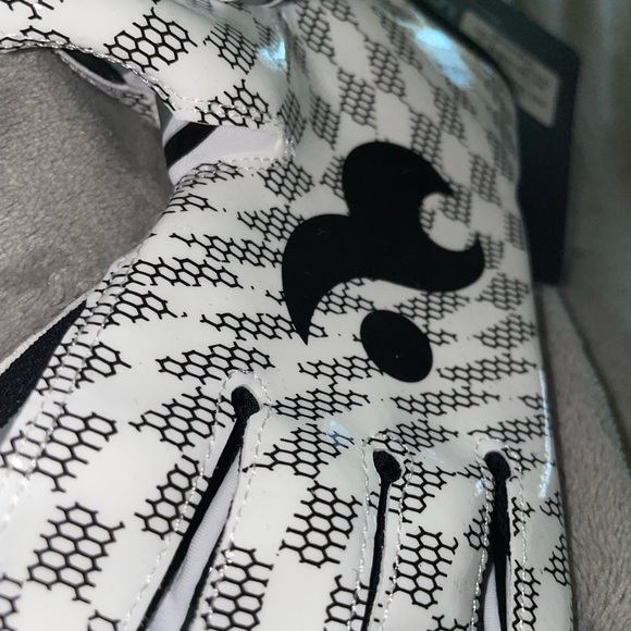 Batting gloves - Picture 6 of 8